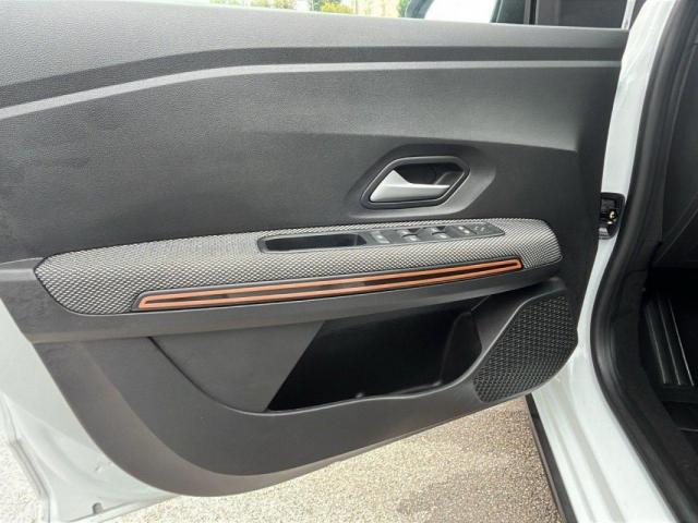 Dacia Sandero image 9