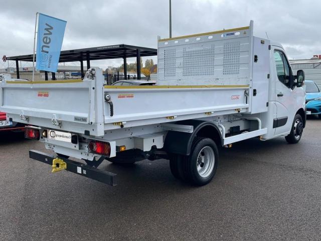 Renault Master image 9