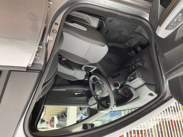 Dacia Jogger image 1