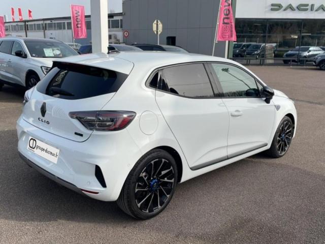 Renault Clio image 2