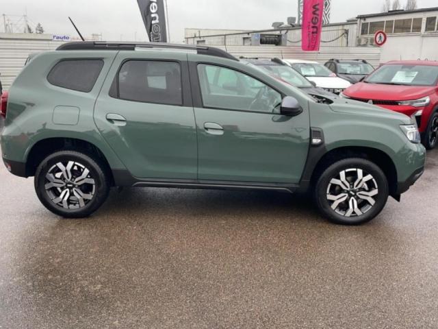 Dacia Duster image 4