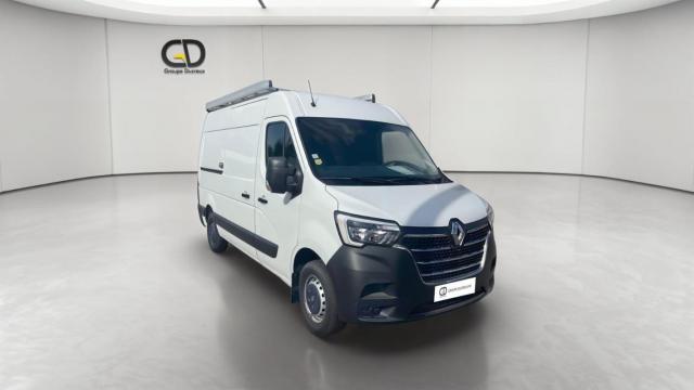 Renault Master image 2