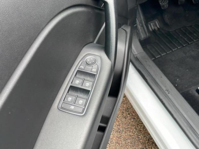 Renault Captur image 8