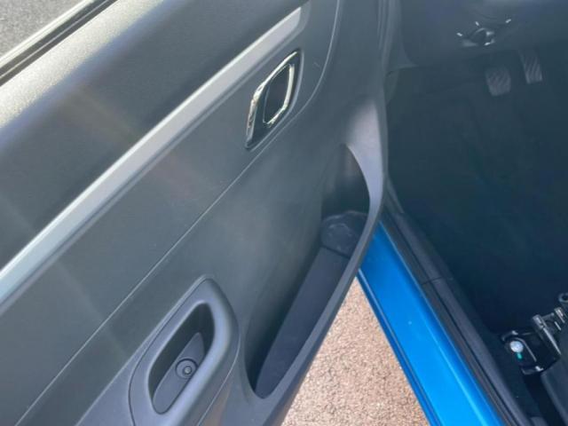 Dacia Spring image 8