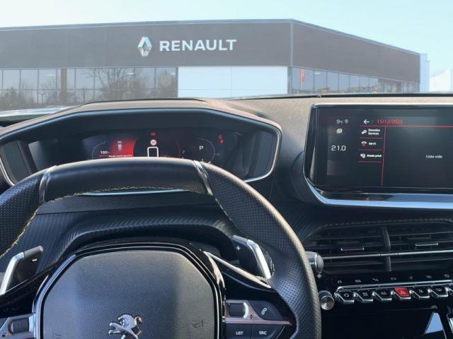 Peugeot 2008 image 5