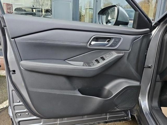 Nissan X-Trail image 9