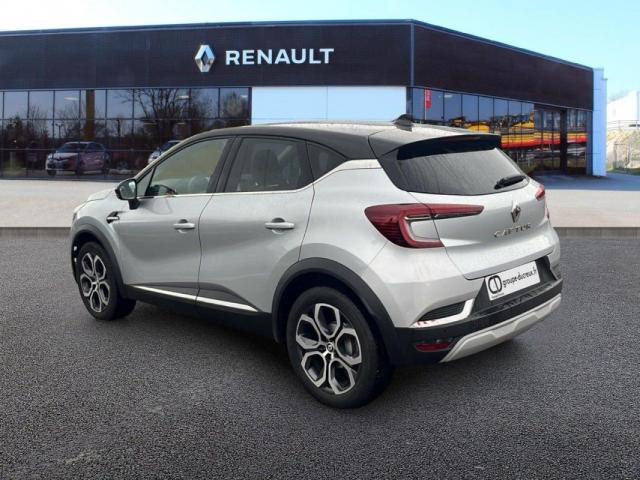 Renault Captur image 2