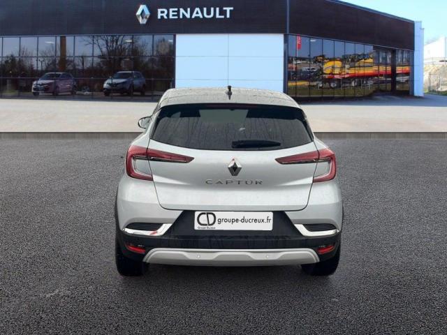 Renault Captur image 9