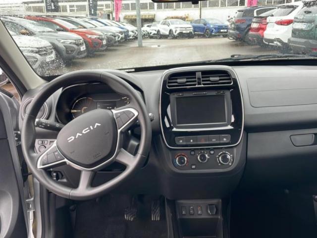 Dacia Spring image 2