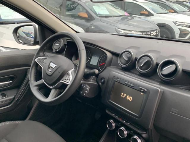 Dacia Duster image 1