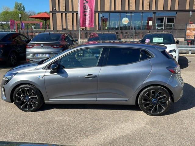 Renault Clio image 9