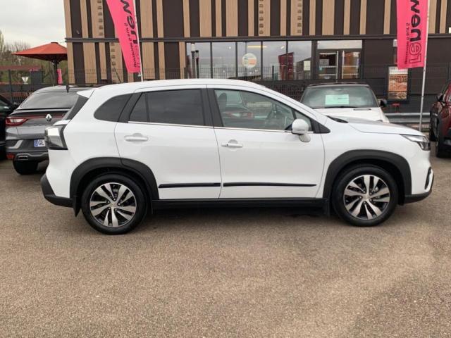 Suzuki S-Cross image 8