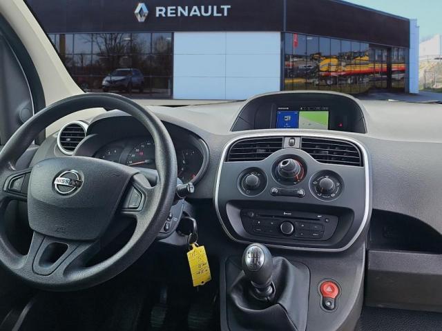 Nissan Nv250 image 2