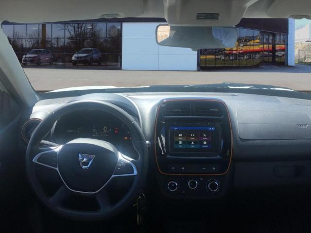 Dacia Spring image 2