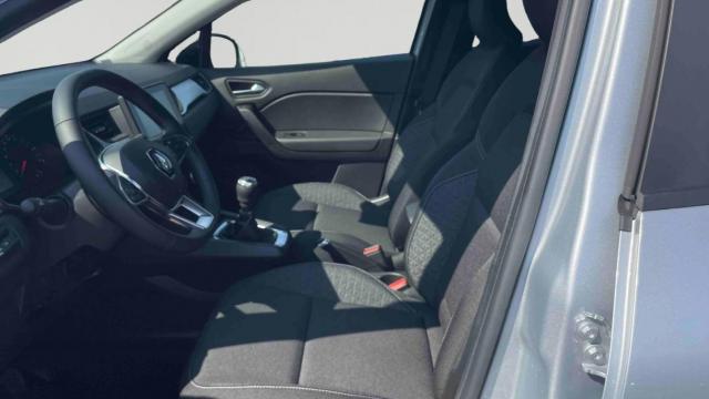 Renault Captur image 2