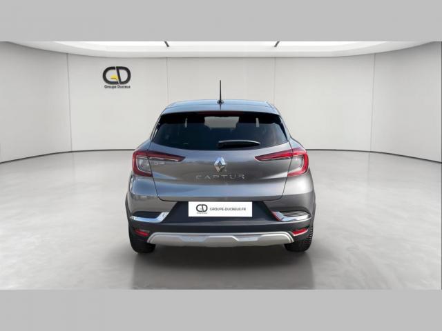 Renault Captur image 1