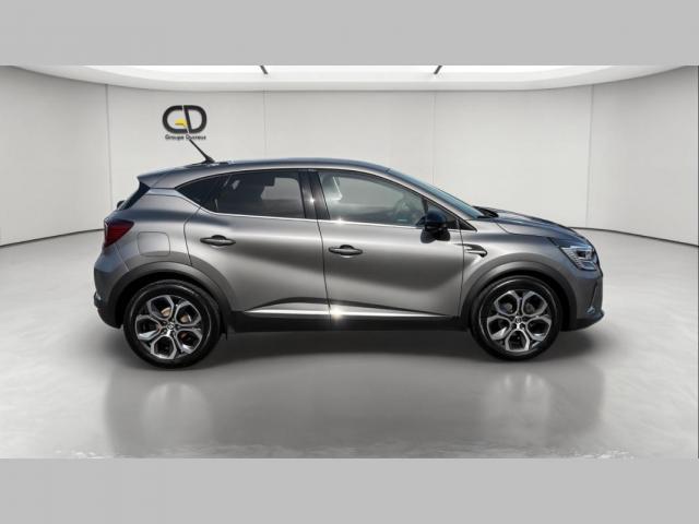 Renault Captur image 2