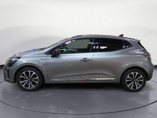 Renault Clio image 2