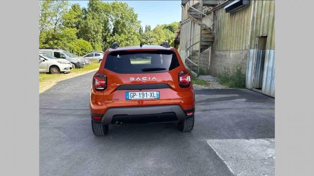 Dacia Duster image 4