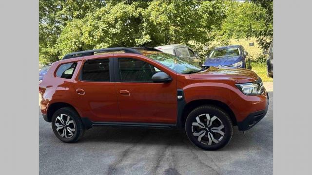 Dacia Duster image 6