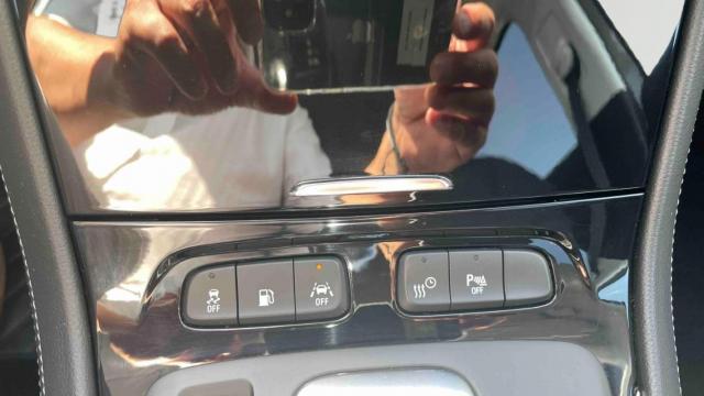 Opel Grandland X image 2