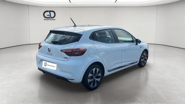 Renault Clio image 8