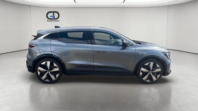 Renault Mégane E-Tech image 2
