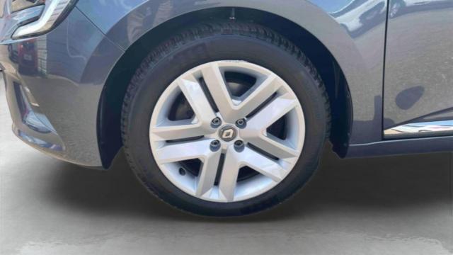 Renault Clio image 4