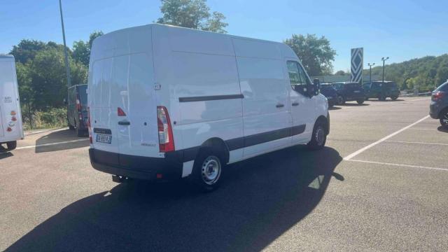 Renault Master image 9