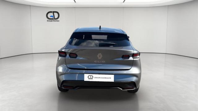 Renault Clio image 6