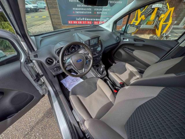 Ford Tourneo image 4
