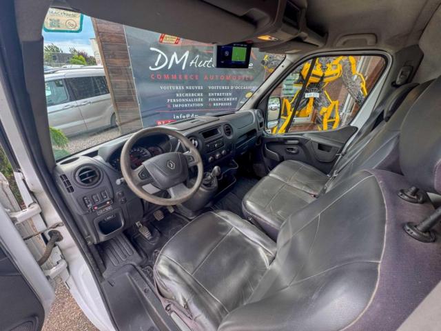 Renault Master image 8
