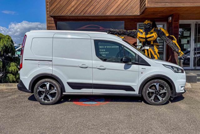 Ford Transit Connect image 1