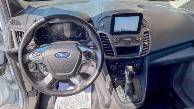 Ford Transit Connect image 6