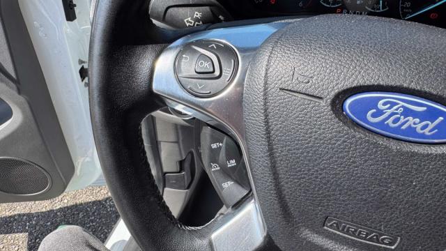 Ford Transit Connect image 9