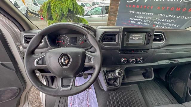 Renault Master image 4