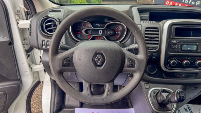 Renault Trafic image 6
