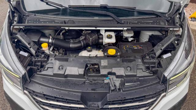 Renault Trafic image 7