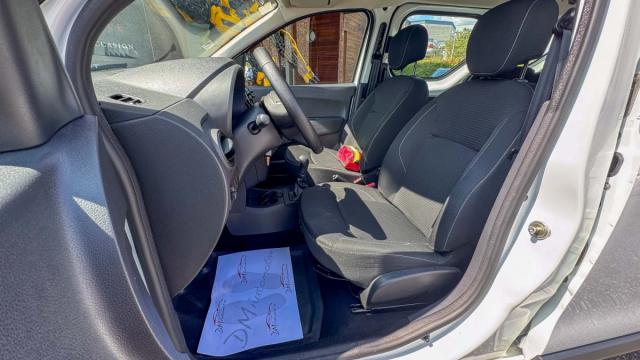 Renault Trafic image 6