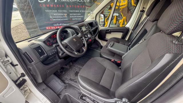 Peugeot Boxer image 9