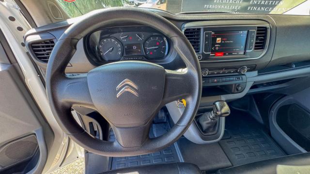 Citroen Jumpy image 3