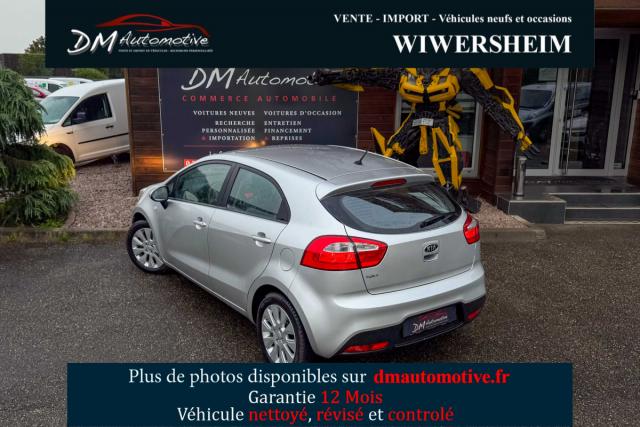Kia Rio image 6