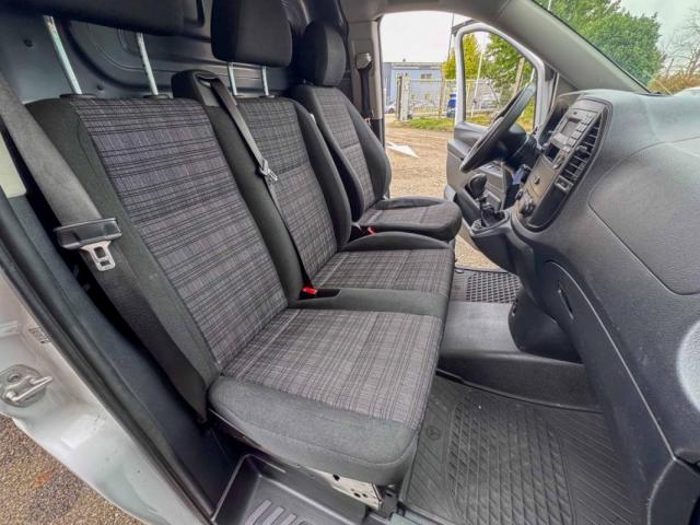 Mercedes Benz Vito image 7