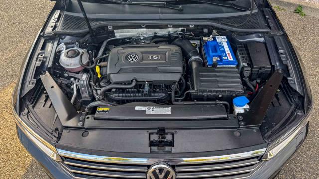 Volkswagen Passat Sw image 3