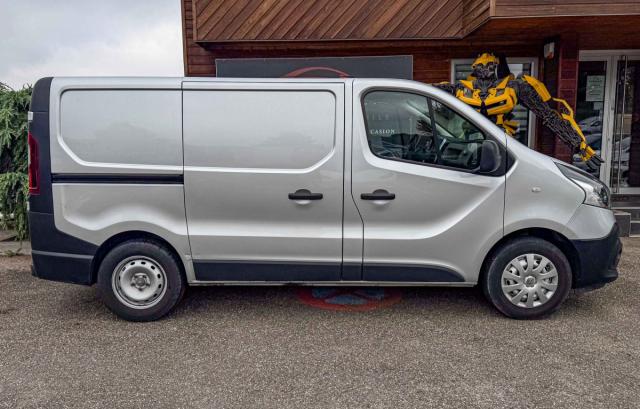 Renault Trafic image 6