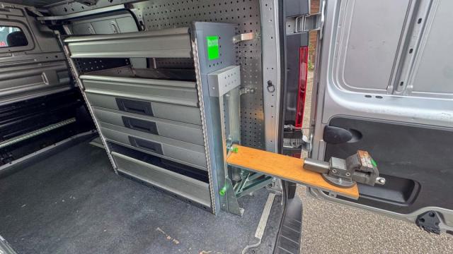 Renault Trafic image 2