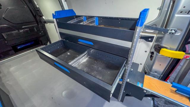 Ford Transit Custom image 2