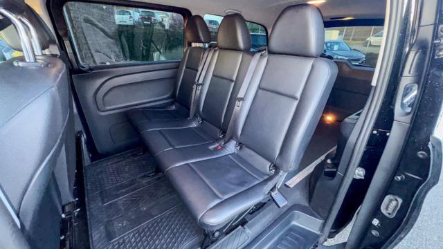 Mercedes Benz Vito Mixto image 5