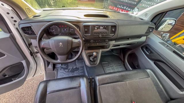 Peugeot Expert image 1