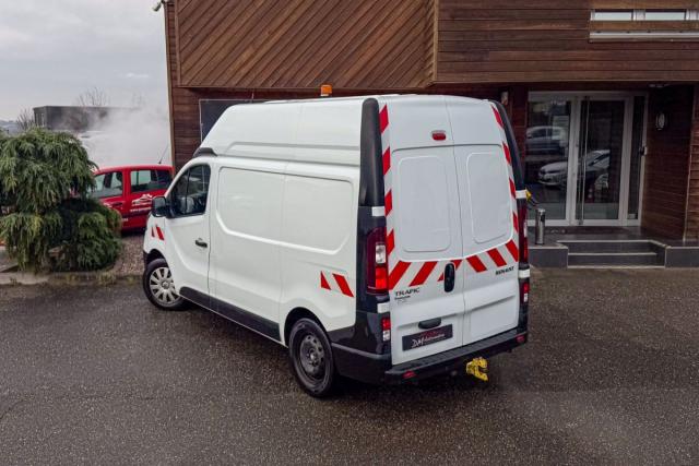 Renault Trafic image 3